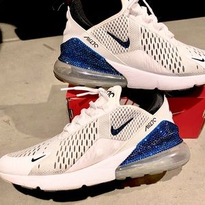 Nike Air Max 270 size 9